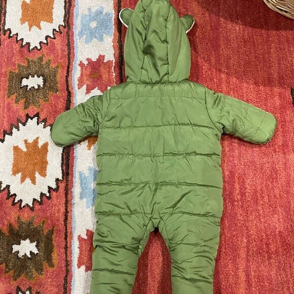 EUC Weatherproof 3-6M Snowsuit - Picture 2 of 3